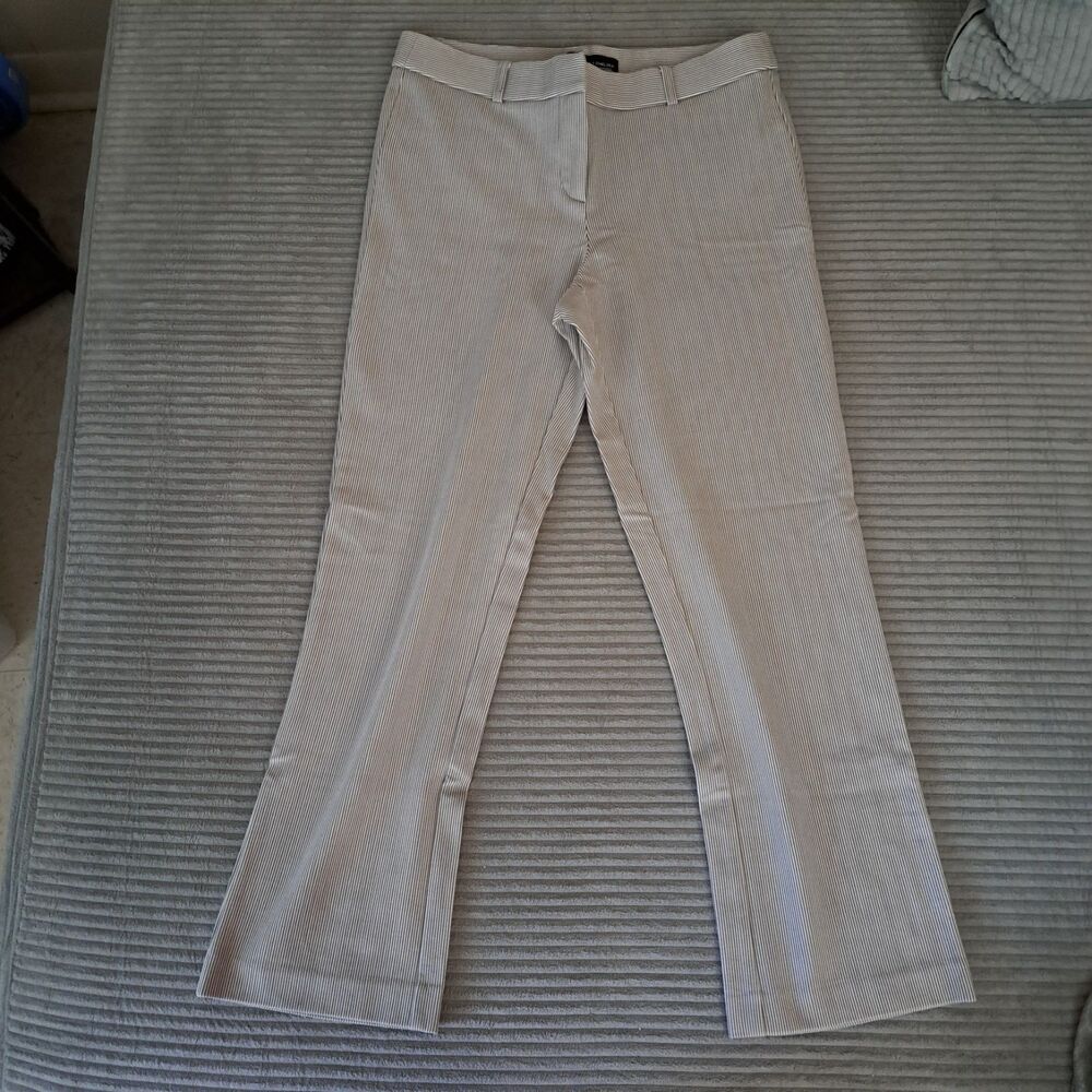 Amanda & Chelsea Ankle Pants Lgt Brown stripped Size 8 Career Preppy stretch